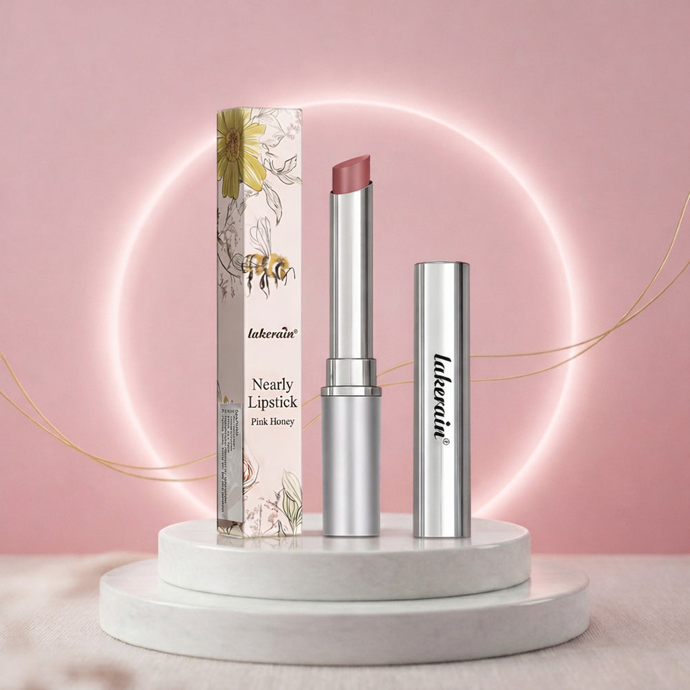 Dark Honey Almost Lipstick: La sfumatura universale che non ha bisogno di specchio